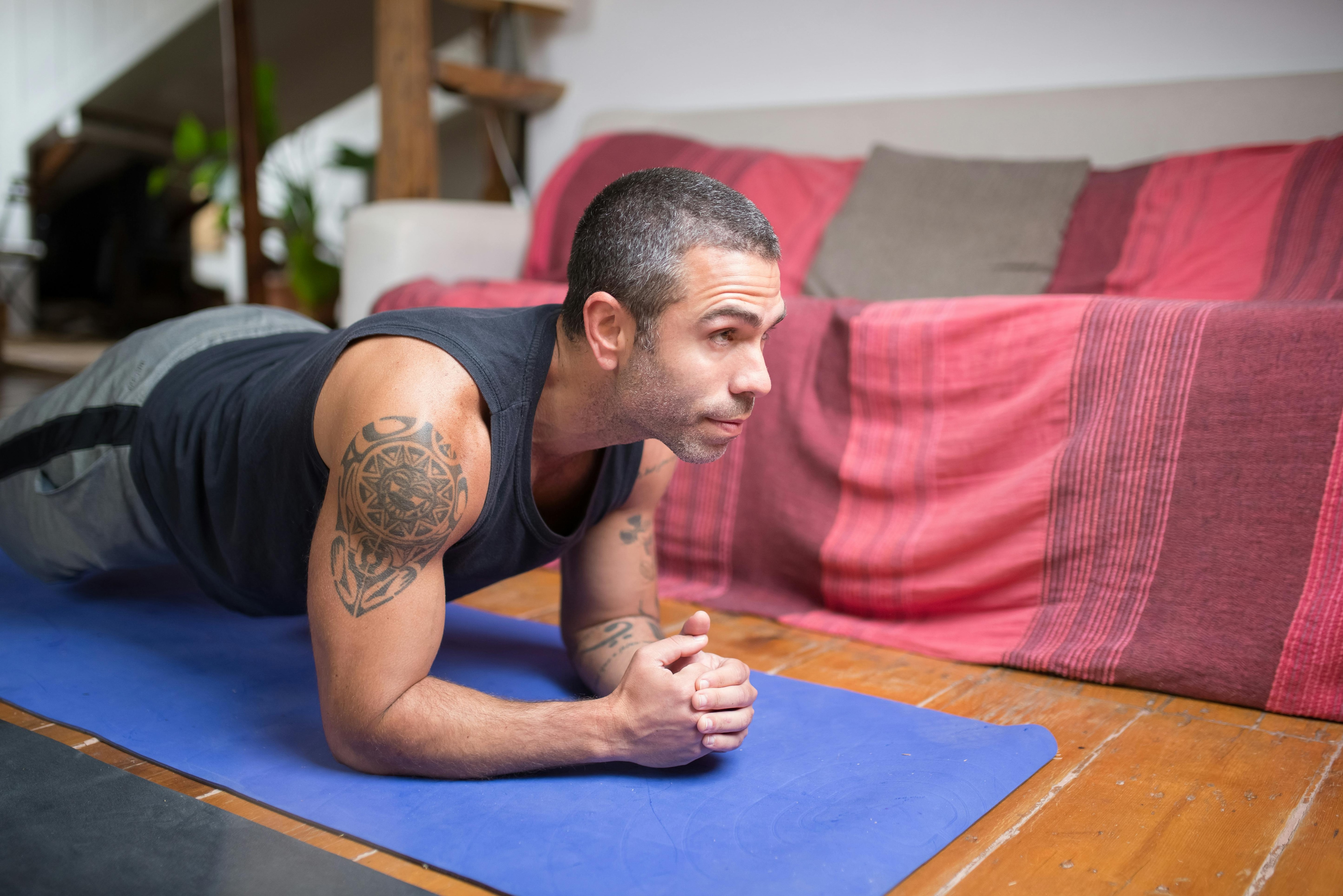 আপনাকে রোজ অবশ্যই করতে হবে প্ল্যাঙ্ক