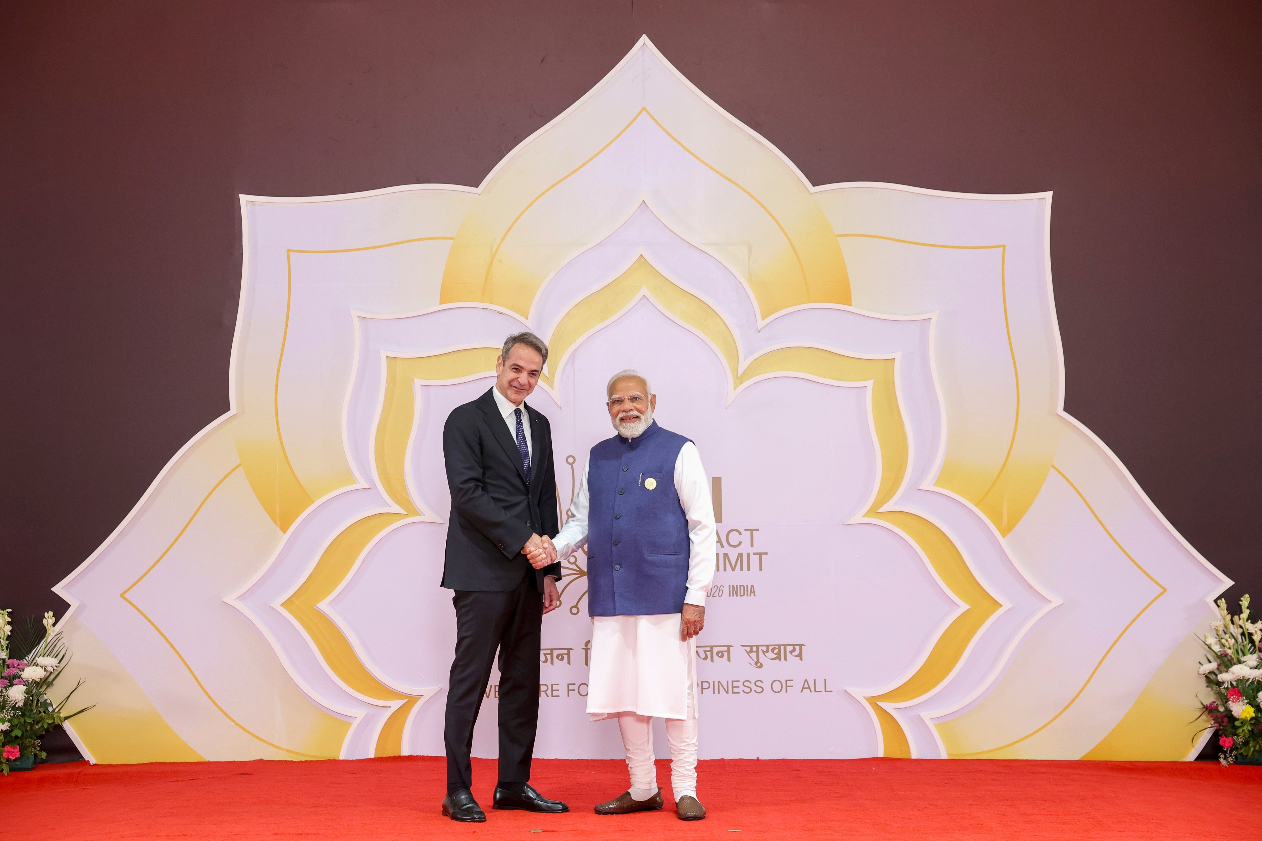  AI মানুষকে নিয়ন্ত্রণ করবে না