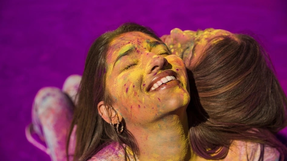 Wash Holi Colours Wash Holi Colours