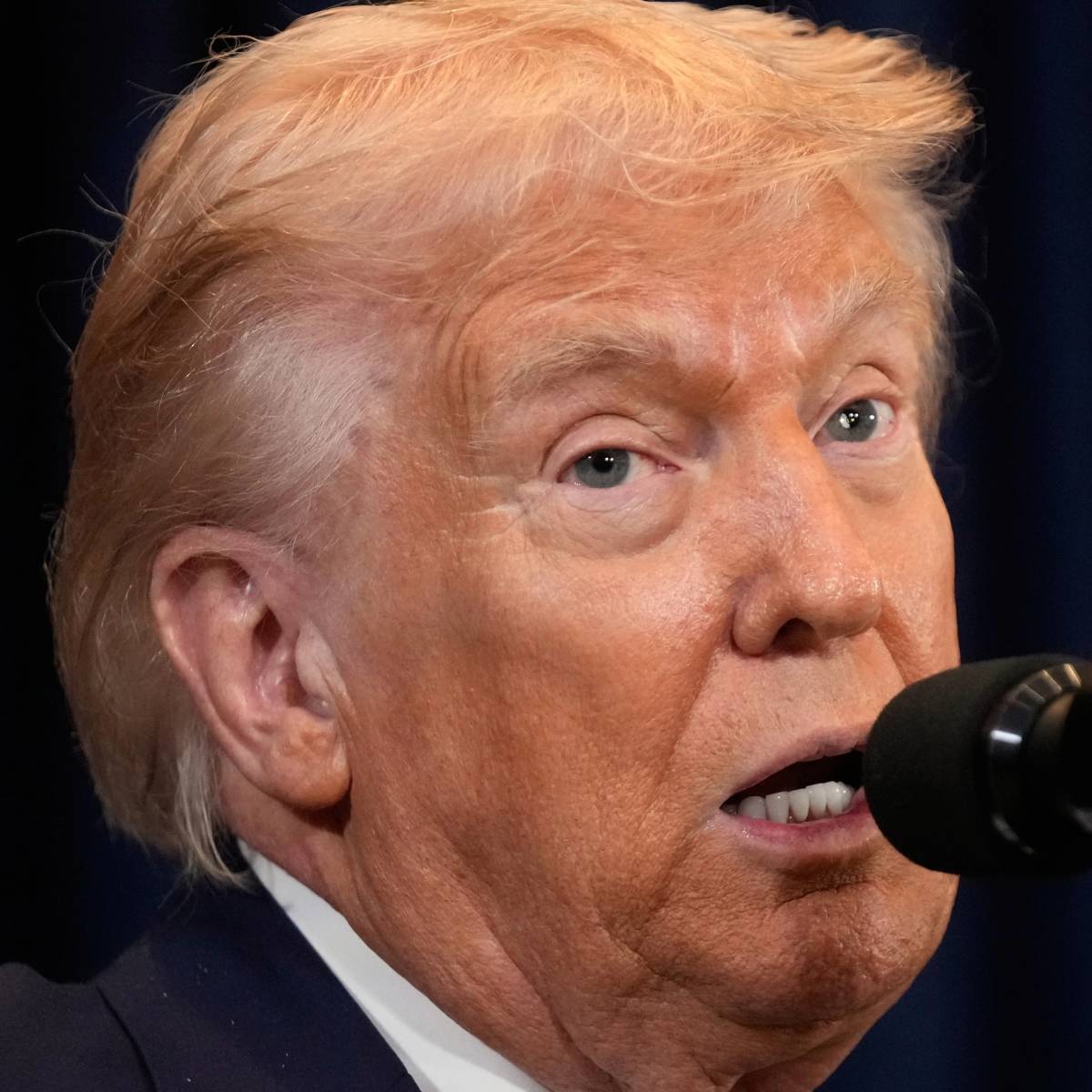 জিয়াং বলেন ট্রাম্পের নেতৃত্বে আমেরিকা ও ইরানের মধ্যে একটি বড় যুদ্ধ দেখা দিতে পারে। তিনি বিশ্বাস করতেন যে দুই দেশের মধ্যে ইতিমধ্যে চলা উত্তেজনা সামরিক সংঘাতে পরিণত হতে পারে। এই কারণেই তাঁর পুরনো বক্তৃতা এখন ভাইরাল।