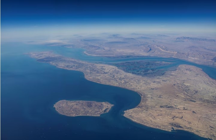 খেসারত গুনতে হবে পেট্রোল, ডিজেল কিনতে