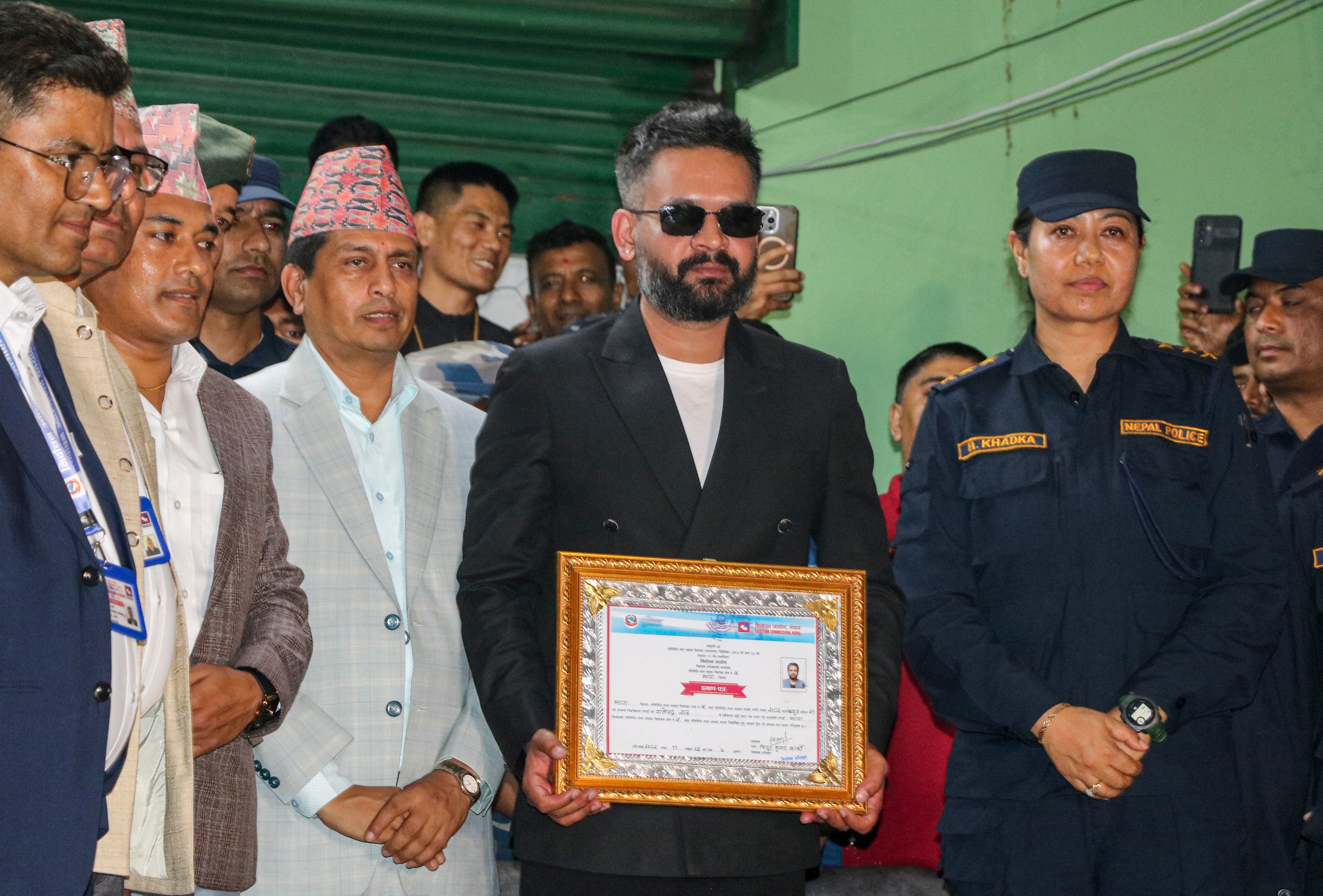 নেপালের প্রধানমন্ত্রী হয়েই রেকর্ড বালেন্দ্র শাহর নেপালের প্রধানমন্ত্রী হয়েই রেকর্ড বালেন্দ্র শাহর