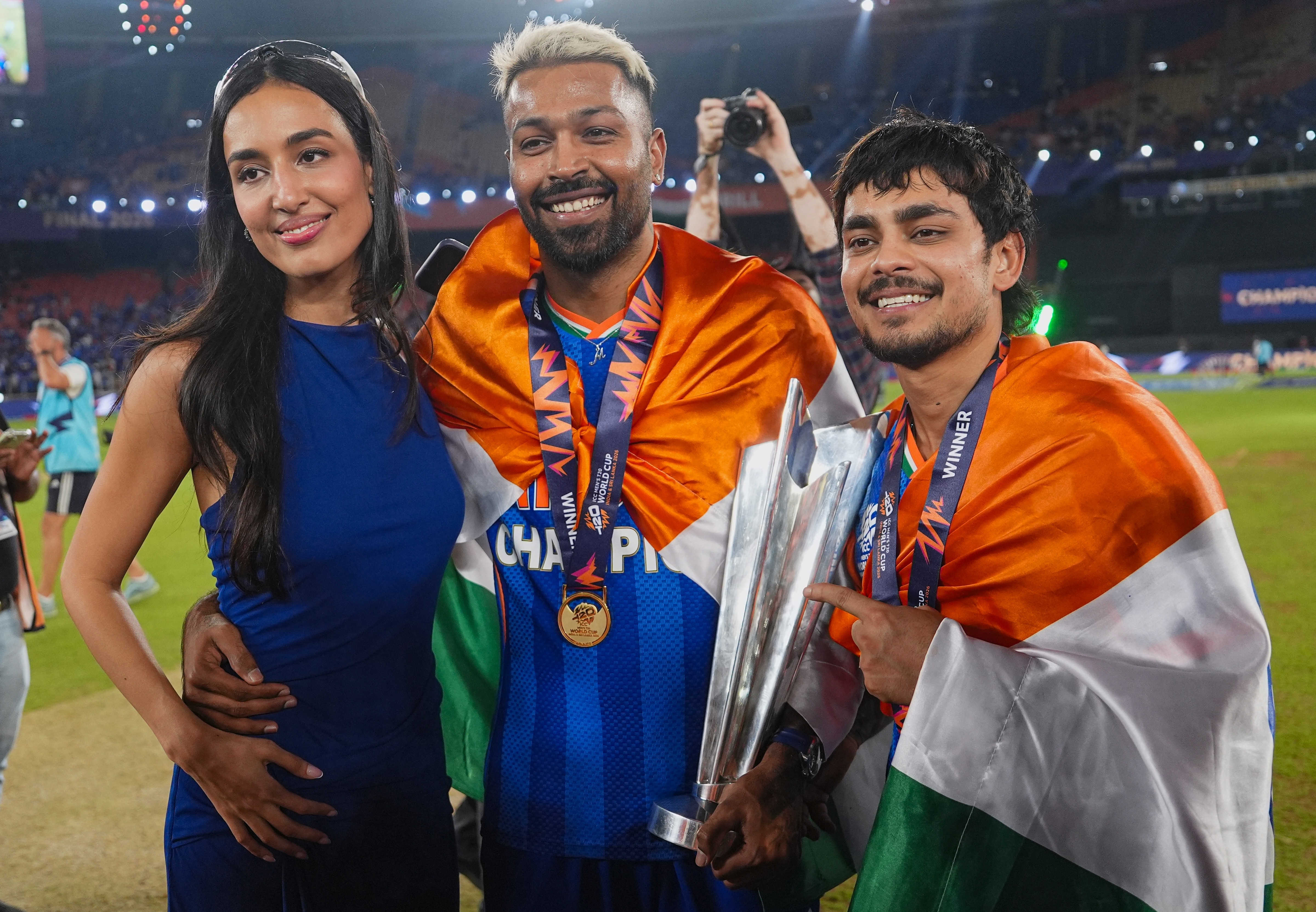 জয়ের ভিত গড়ে দেন অভিষেক শর্মা জয়ের ভিত গড়ে দেন অভিষেক শর্মা