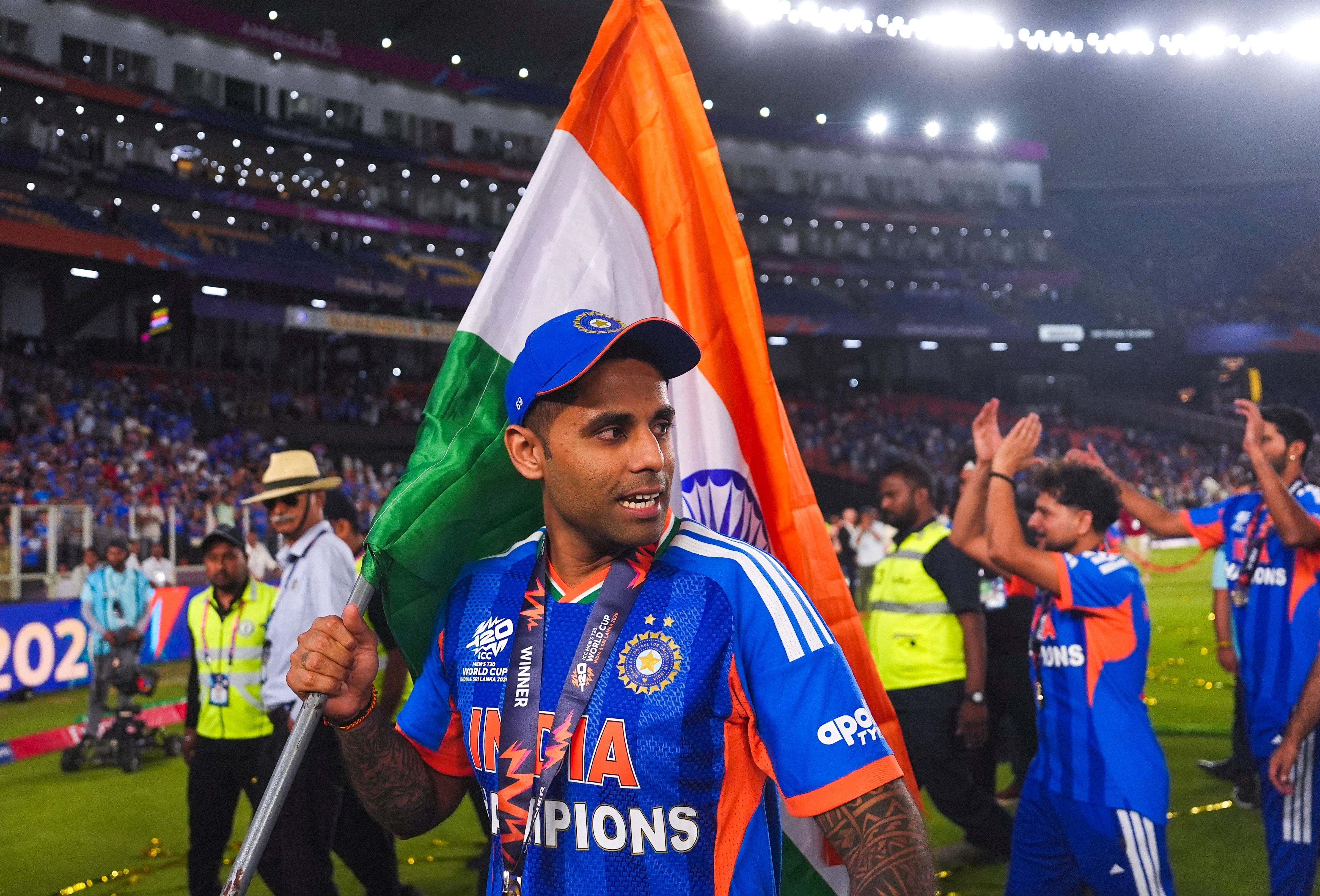 ৪ উইকেট নিয়ে ম্যাচের সেরা বুমরাহ ৪ উইকেট নিয়ে ম্যাচের সেরা বুমরাহ