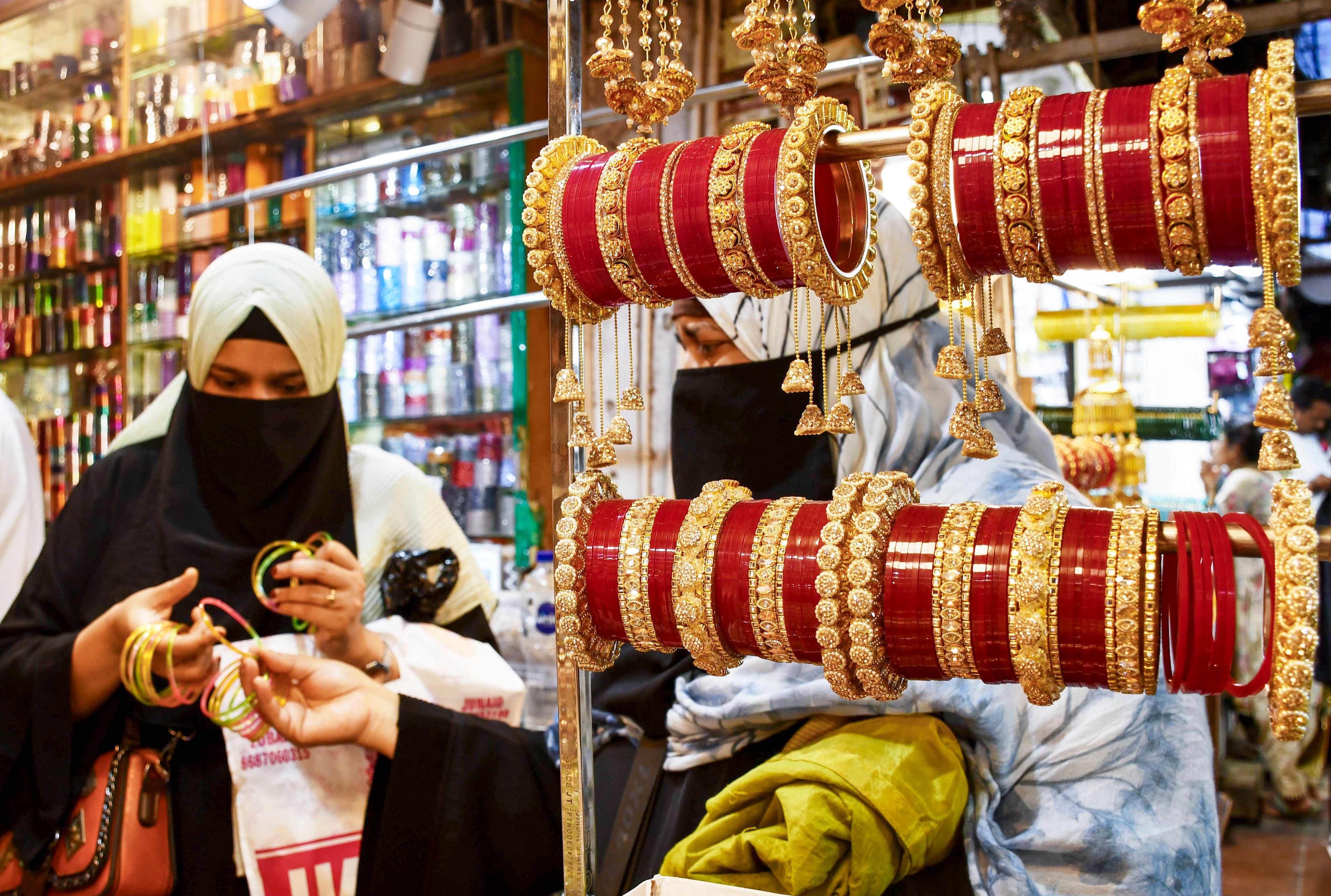  ইদ-উল-ফিতর আত্মসংযম, দান এবং মানবিকতা