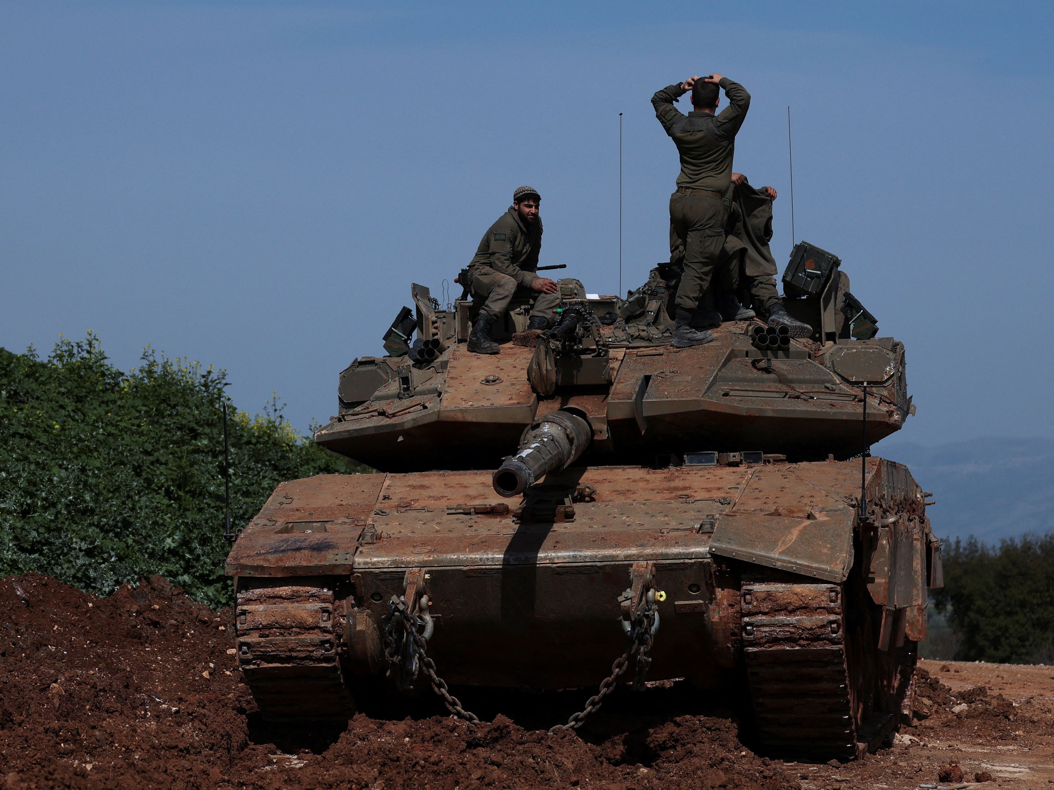 ভারতকে কি চাপ দিচ্ছে আমেরিকা? 