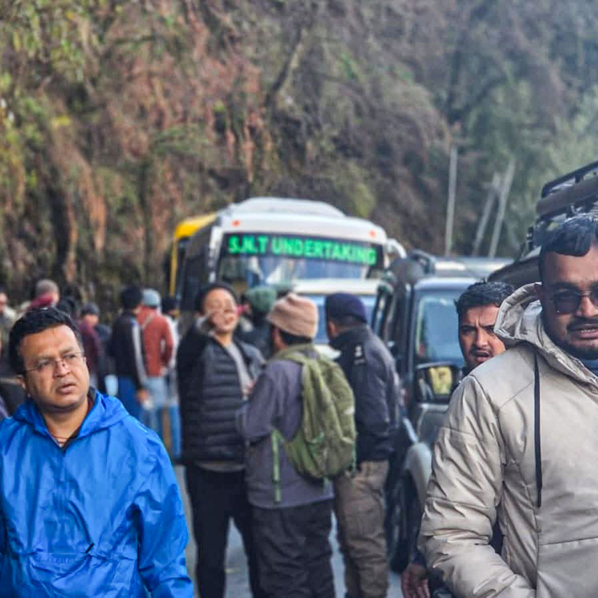 হিম-সেতু ১০