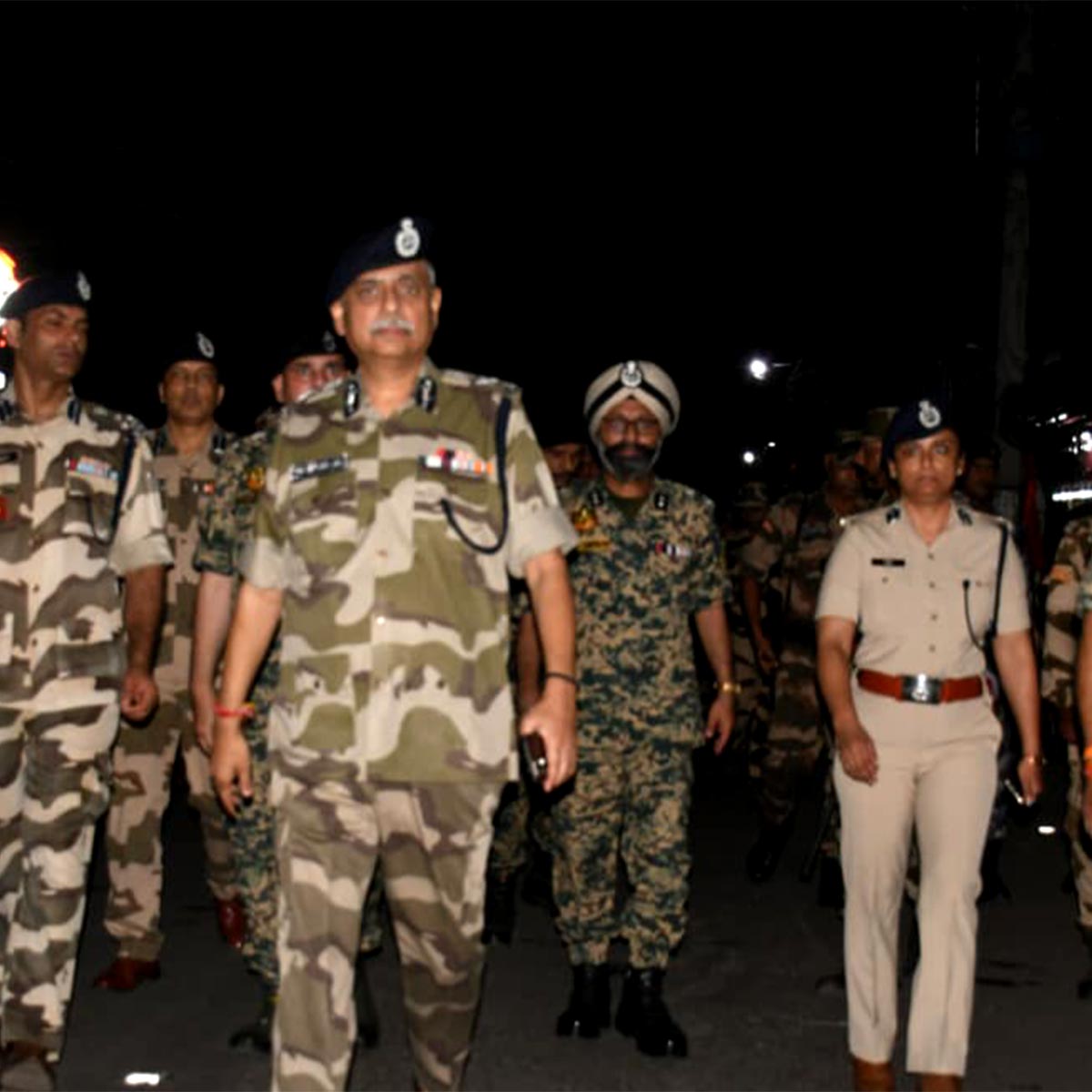 সিআইএসএফ জওয়ান ৩