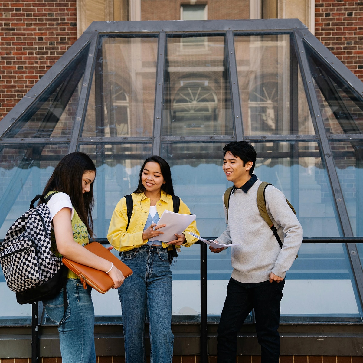 মাধ্যমিকের পর কেরিয়ার ২