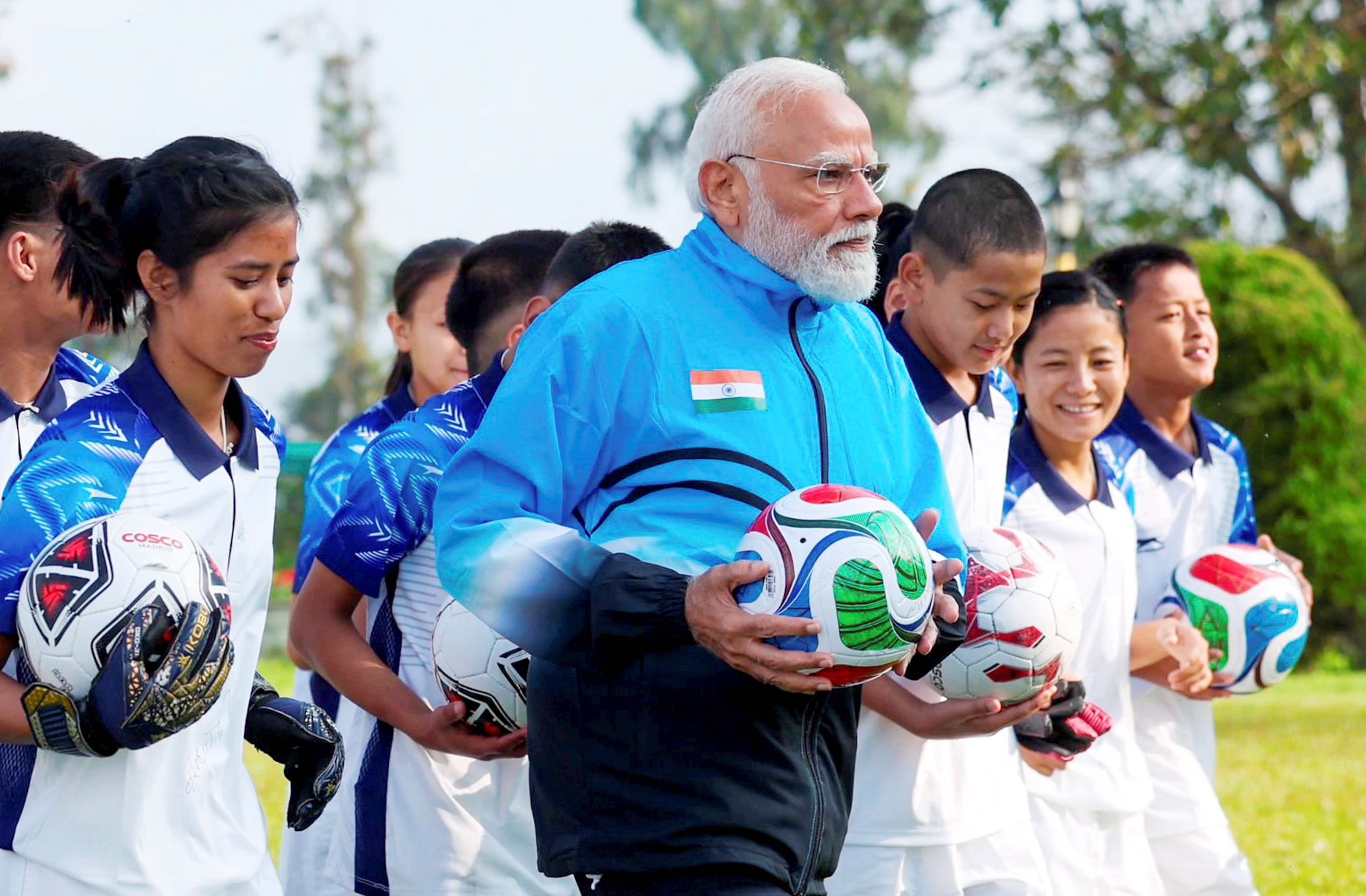 প্রধানমন্ত্রী মোদীর ফুটবল খেলা