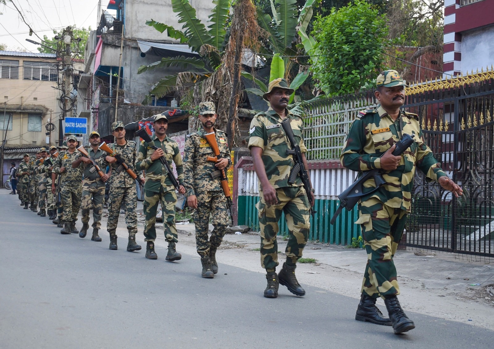 টানটান উত্তেজনা