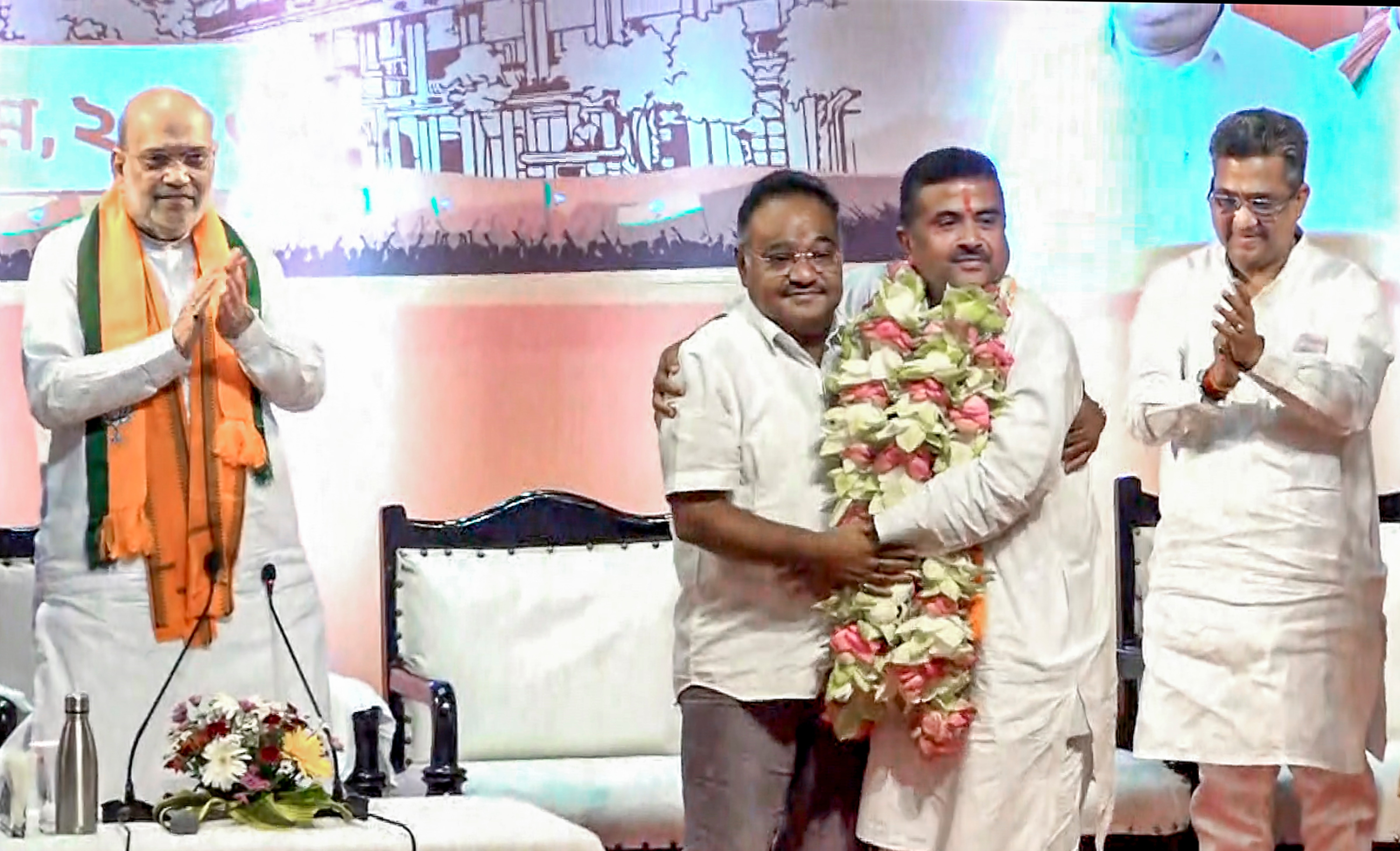 শুভেন্দুর নাম ঘোষণা করেন অমিত শাহ