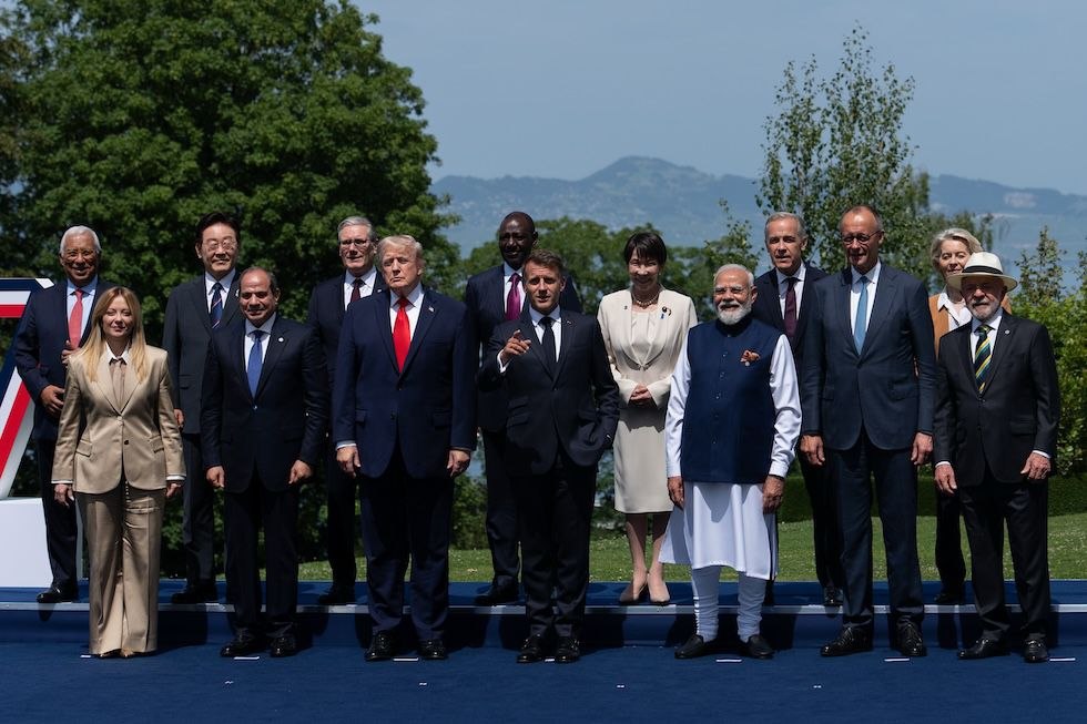 G7 Hot Mic Discussions 