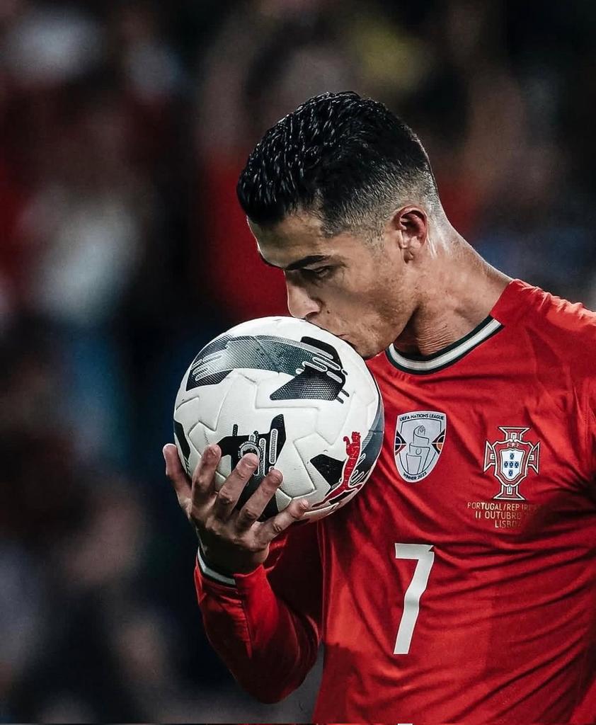 'আই অ্যাম ব্যাক, আই অ্যাম ব্যাক' 'আই অ্যাম ব্যাক, আই অ্যাম ব্যাক'