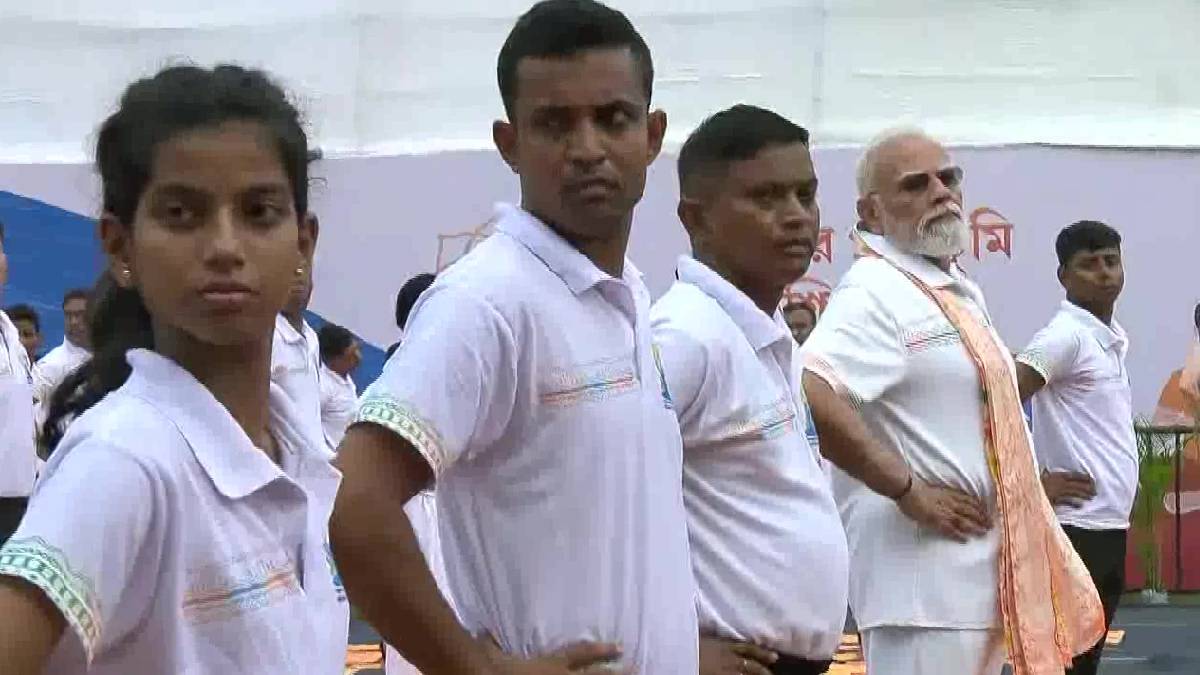 এ দিন কলকাতার রেড রোডে প্রধানমন্ত্রী নরেন্দ্র মোদী বলেন এ দিন কলকাতার রেড রোডে প্রধানমন্ত্রী নরেন্দ্র মোদী বলেন