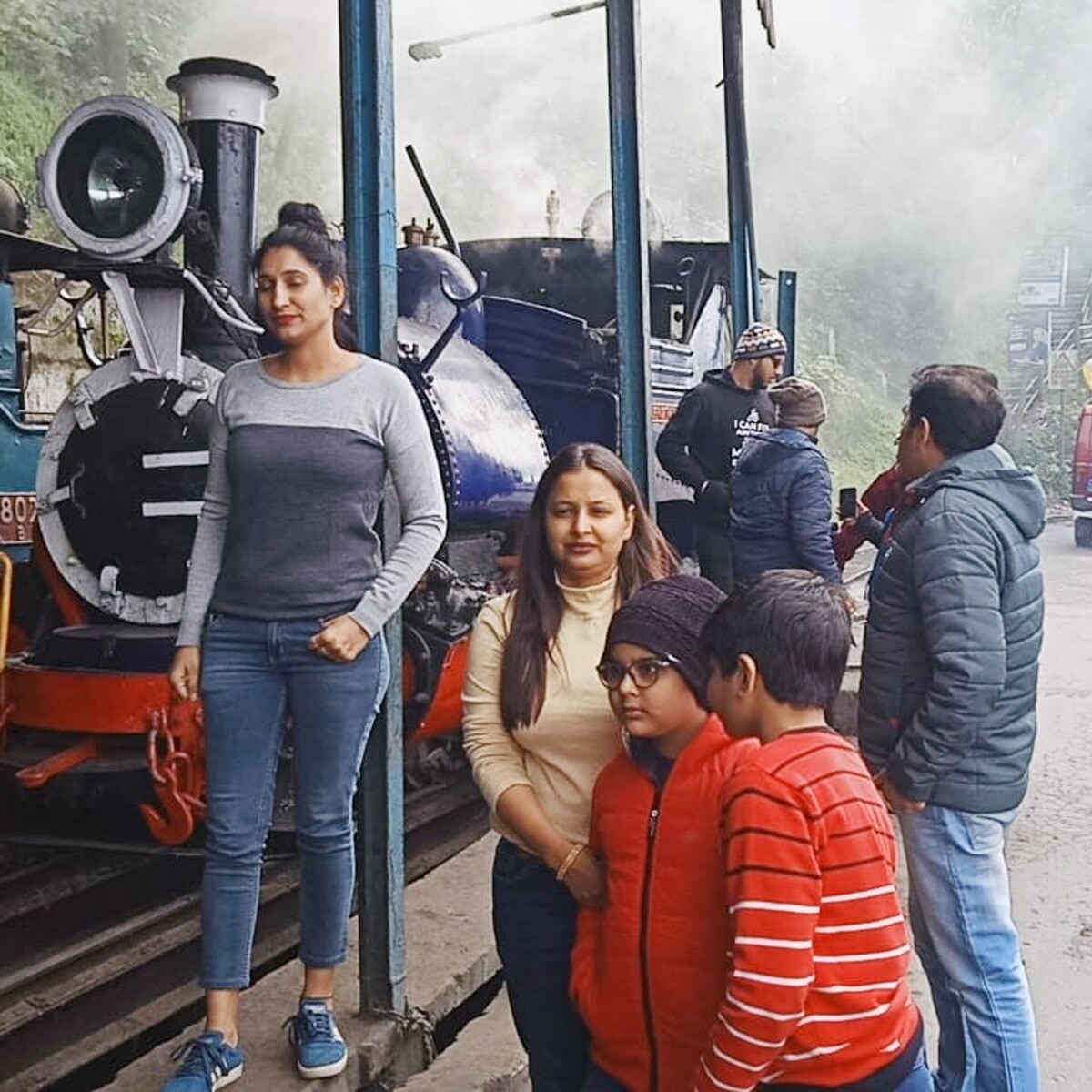 টয়ট্রেন ১১