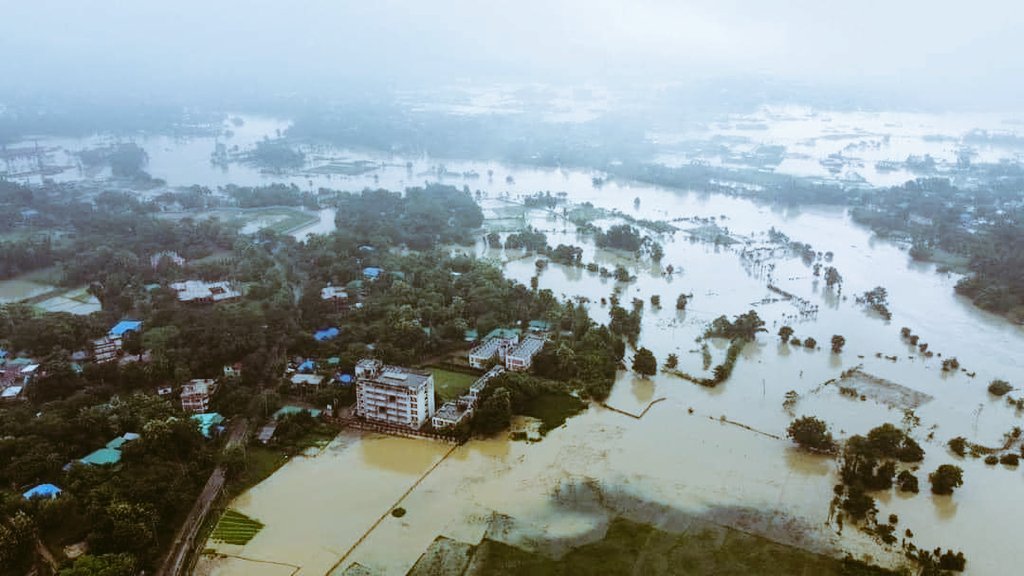 বিপর্যস্ত বাংলাদেশের দক্ষিণ-পূর্বাঞ্চল