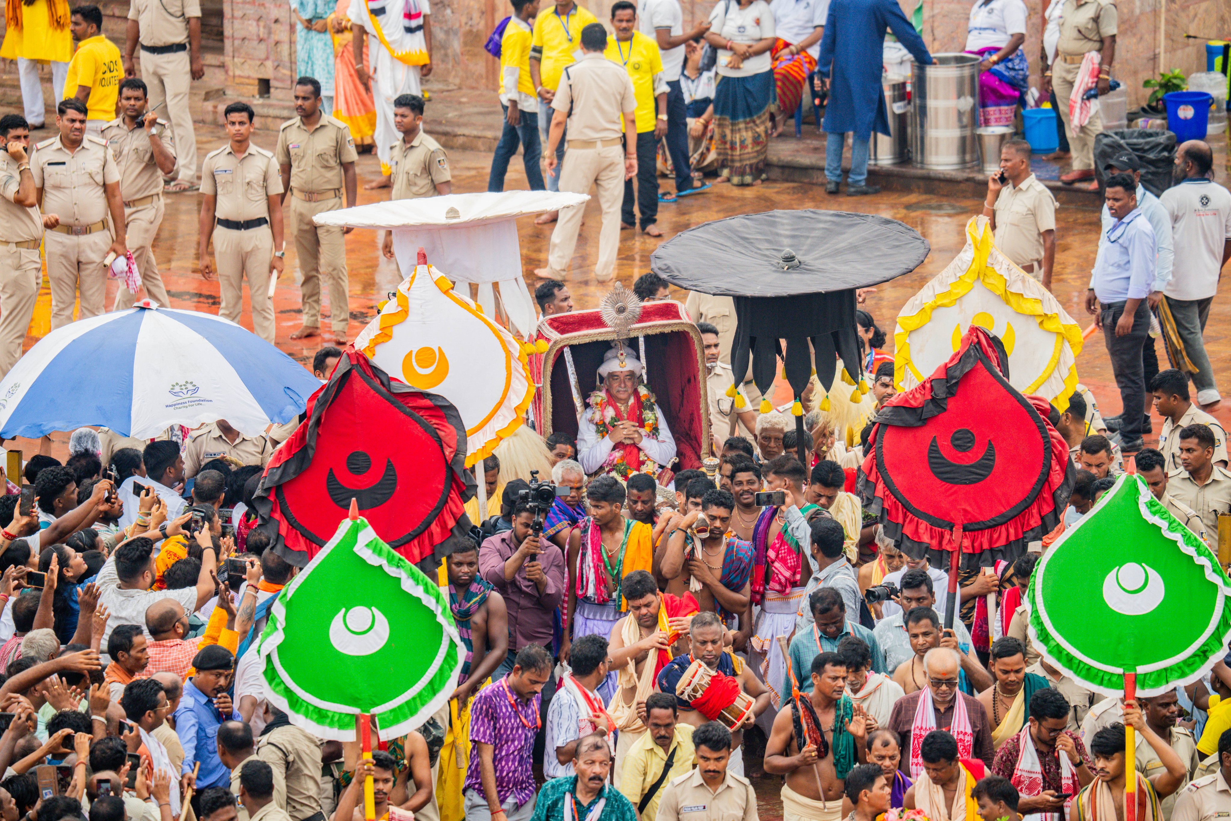 Puri Jagannah Temple Photos 