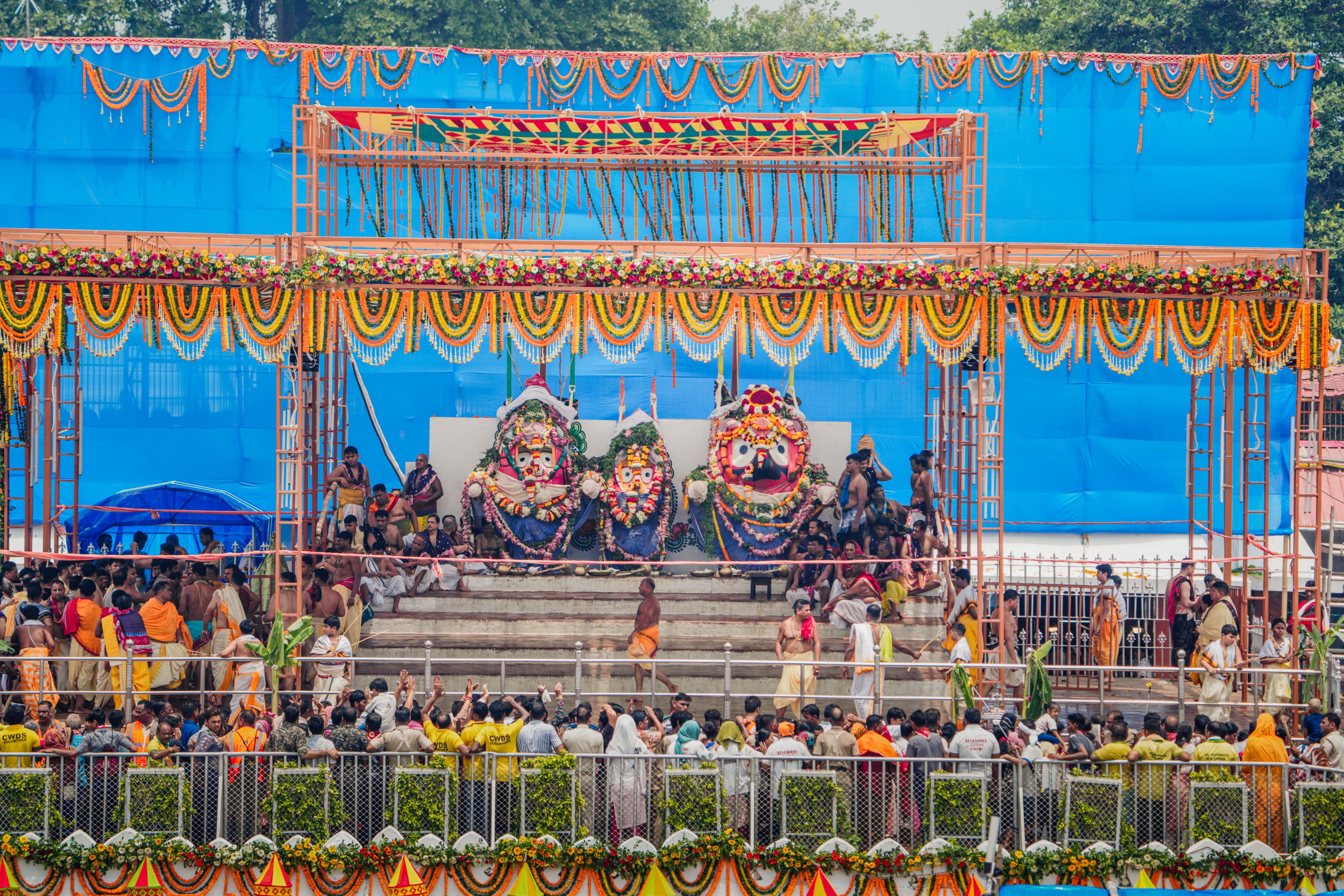 Puri Jagannah Temple Photos 