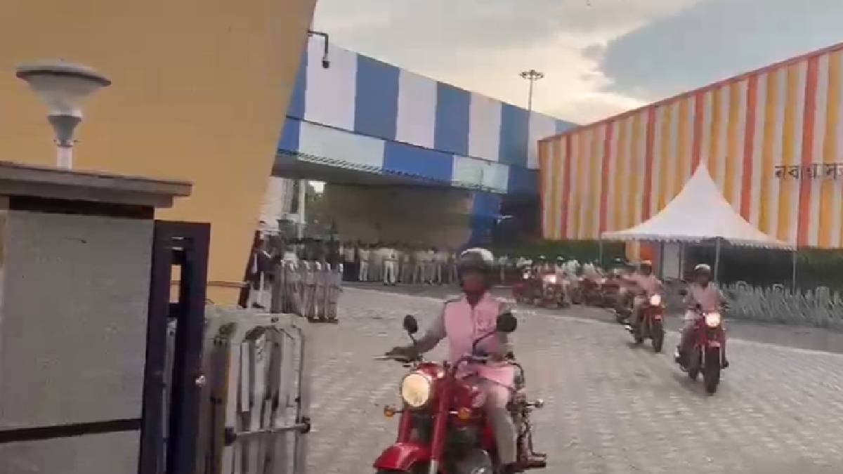 সাইবার জালিয়াতির থেকে বাঁচাতে নতুন টোল ফ্রি নম্বর চালু করল রাজ্য সরকার