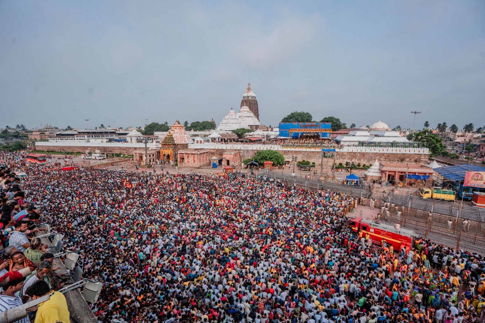 Puri Jagannah Temple Photos 