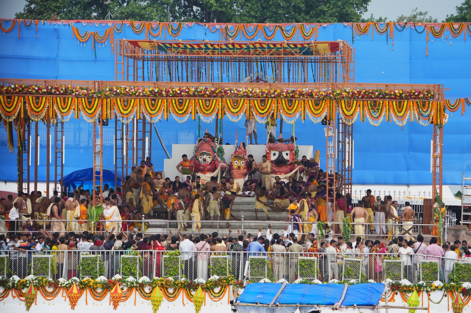 Puri Jagannah Temple Photos 