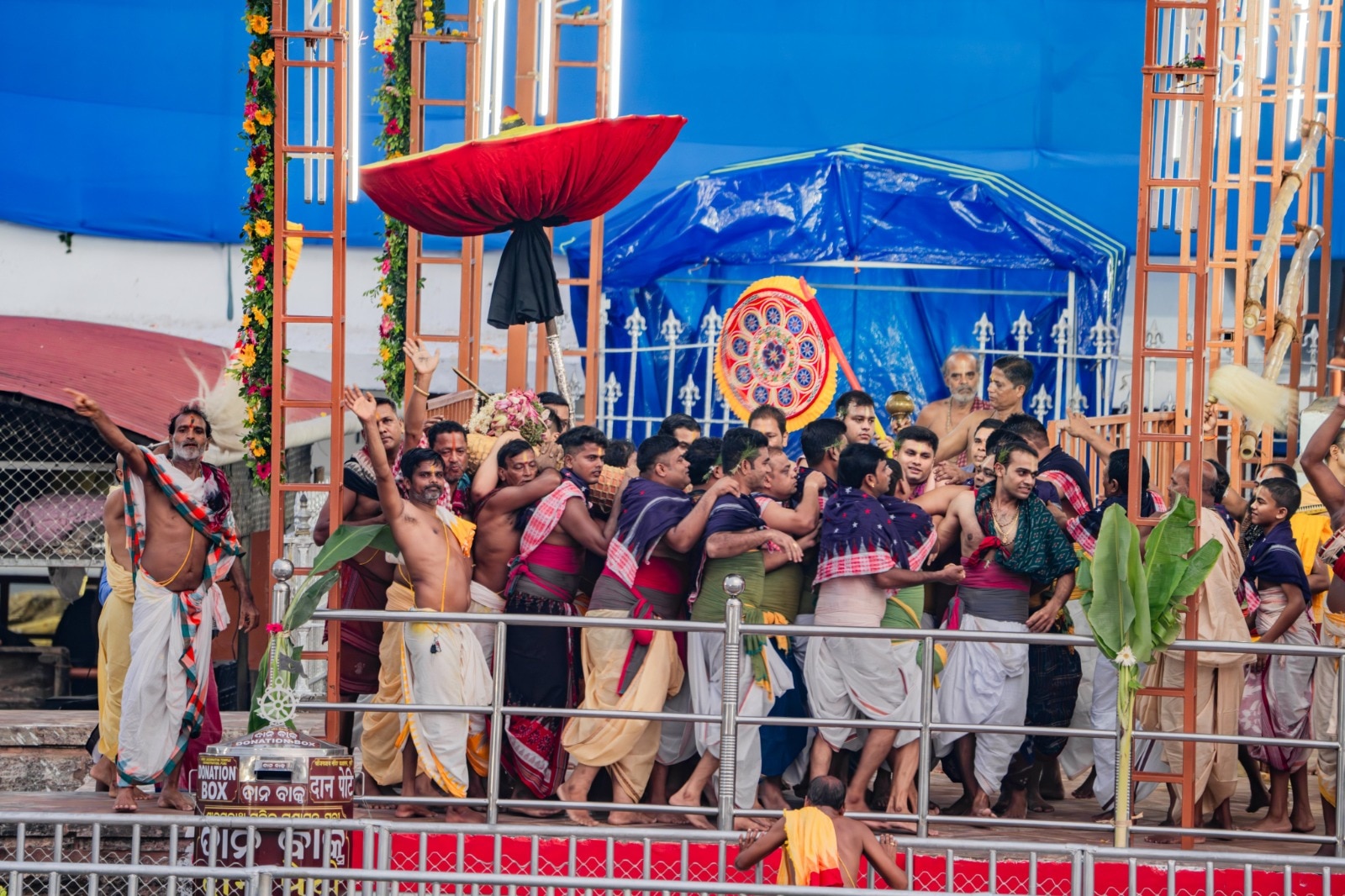 Puri Jagannah Temple Photos 