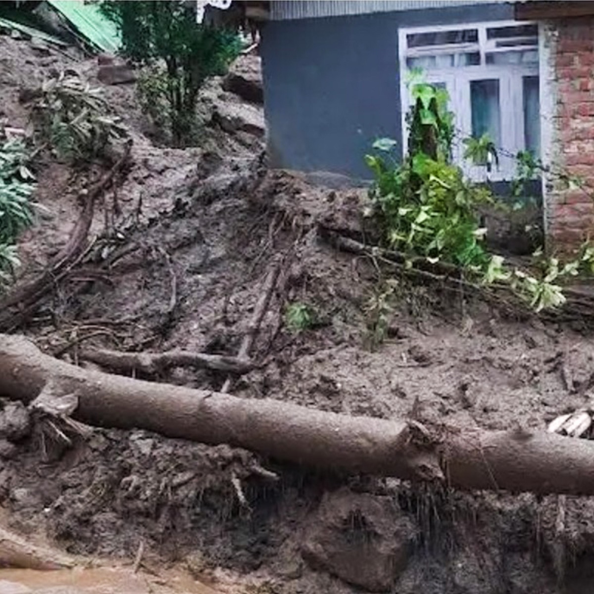 রিম্বি নদী ঘিরে আশঙ্কা
