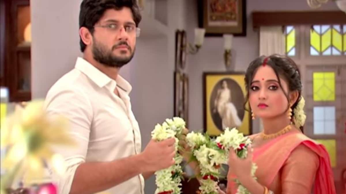 Boycott Zee Bangla, Justice for Mithai, Mithai Mithai: মালাবদল মিঠাই -সিদ্ধার্থর! TRP-তে জায়গা ধরে রাখতে নয়া ট্যুইস্ট ধারাবাহিকে - mithai episode today siddhartha and mithai to exchange garlands and marry again after stressful days ...