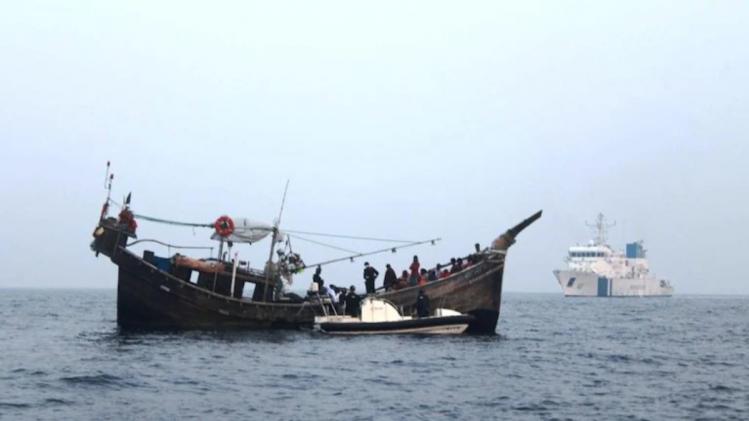 Trawler Boat Sinks 