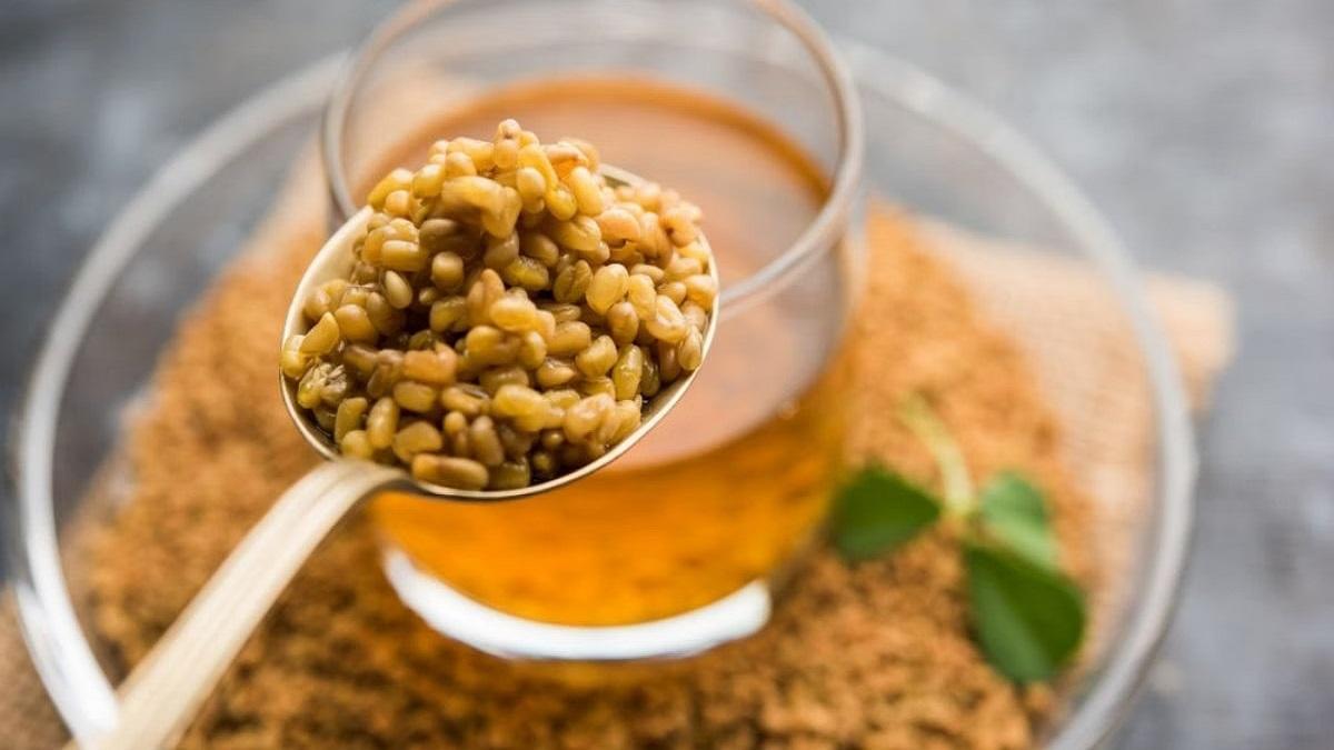 Fenugreek Seeds soaked water: সকালে খালি পেটে খান মেথি ভেজানো জল উধাও Fenugreek Seeds soaked water: সকালে খালি পেটে খান মেথি ভেজানো জল উধাও