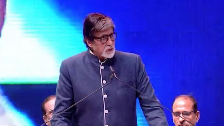 KIFF 2022 Amitabh Bachchan 