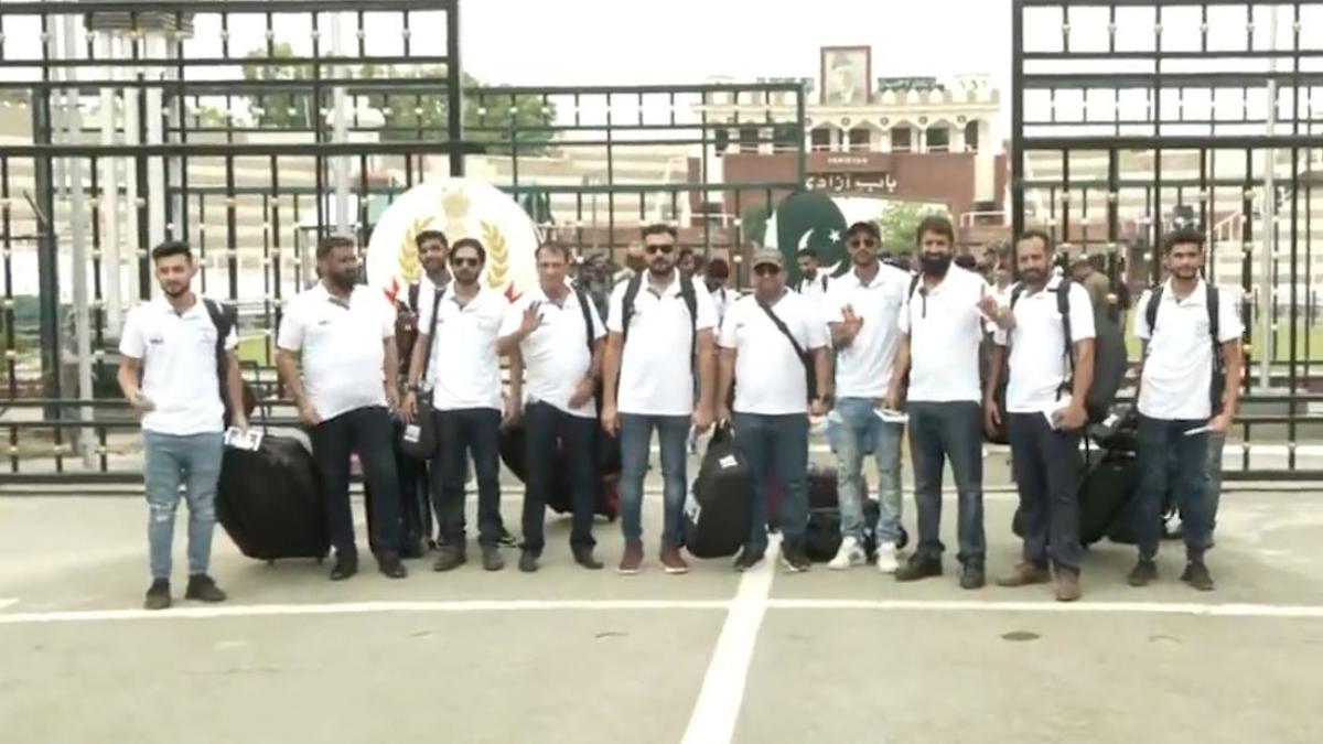 Asian Championships Trophy চেন্নাইয়ে এশিয়ান চ্যাম্পিয়নশিপ খেলতে