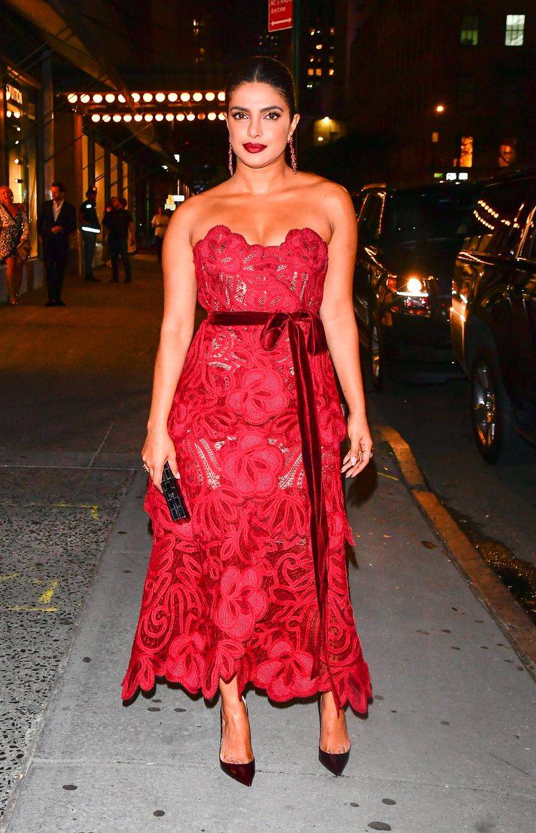 https://akm-img-a-in.tosshub.com/lingo/brt/images/photo_gallery/201909/priyanka-chopra-jonas_091719062238.jpg