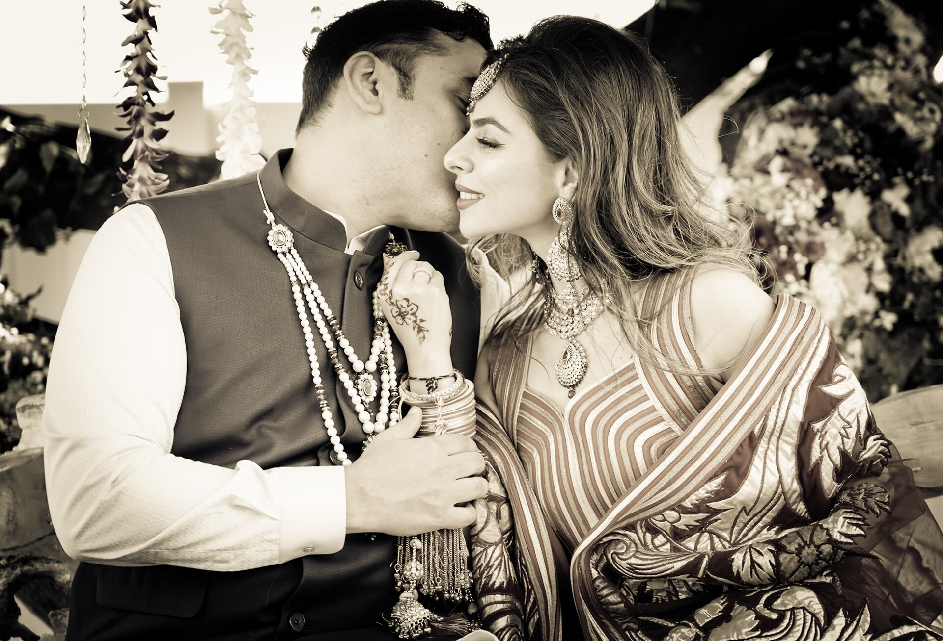 Given a choice would you like to change anything about your wedding celebrations?
 
 https://akm-img-a-in.tosshub.com/lingo/brt/images/photo_gallery/202007/6_072720040534.jpg