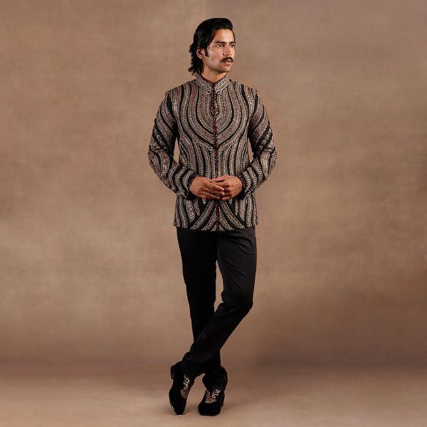 https://akm-img-a-in.tosshub.com/lingo/brt/images/photo_gallery/202508/jj_valaya_antique_gold_-_black_bandhgala_set_east_sale_pricers245000.00.jpg
