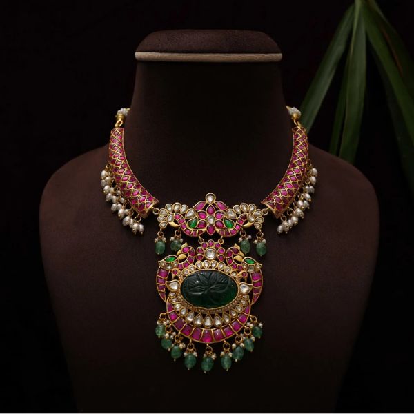 https://akm-img-a-in.tosshub.com/lingo/brt/images/photo_gallery/202508/rimli_netri_polki_hasli_necklace_11950.jpg