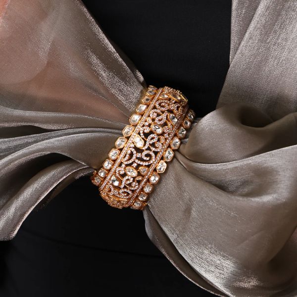 https://akm-img-a-in.tosshub.com/lingo/brt/images/photo_gallery/202509/joules_by_radhika_royal_aura_kada_bangle_24800.jpg
