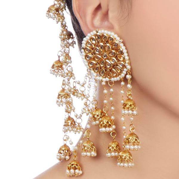 https://akm-img-a-in.tosshub.com/lingo/brt/images/photo_gallery/202601/just_shradhas_gold_plated_pearls_beads_earcuff_jhumka_earrings_rs4500.jpg