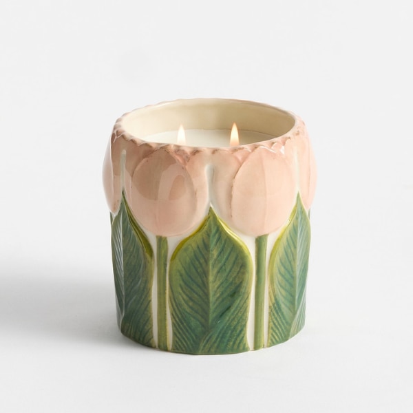https://akm-img-a-in.tosshub.com/lingo/brt/images/photo_gallery/202603/potterybarn_vintage_tulip_candle_-_flower_market_rs7500.png