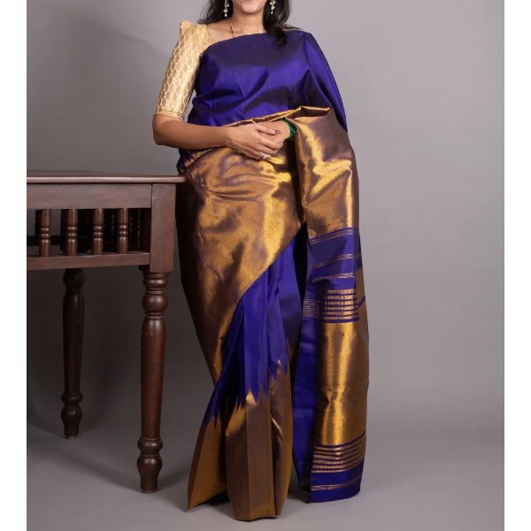 https://akm-img-a-in.tosshub.com/lingo/brt/images/photo_gallery/202603/priyangaa_royal_blue_pure_kanjivaram_silk_saree_rs19500.png