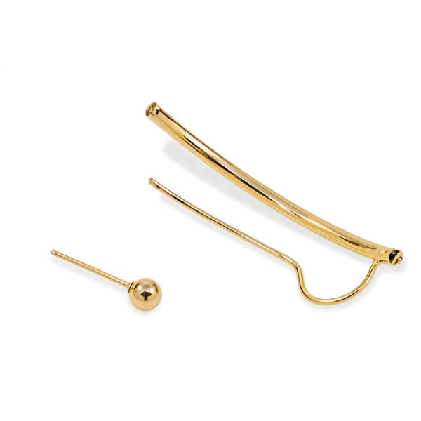 https://akm-img-a-in.tosshub.com/lingo/brt/images/photo_gallery/202605/amalfa_ayla_minimalist_ear_crawler_earrings_rs1199_0.png