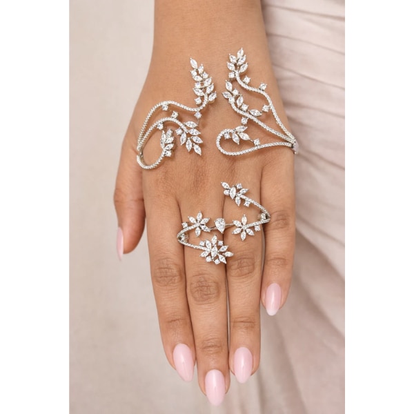 https://akm-img-a-in.tosshub.com/lingo/brt/images/photo_gallery/202605/azotiique_by_varun_raheja_ruhani_ivy_palm_cuff_ring_rs2700.png
