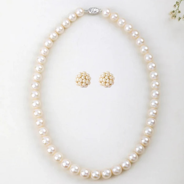 https://akm-img-a-in.tosshub.com/lingo/brt/images/photo_gallery/202605/beyond_pearls_freshwater_white_beauty_pearl_necklace_set_rs14500.png