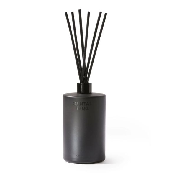 https://akm-img-a-in.tosshub.com/lingo/brt/images/photo_gallery/202605/cassina_santal_king_reed_diffuser_rs16.862_approx.jpg