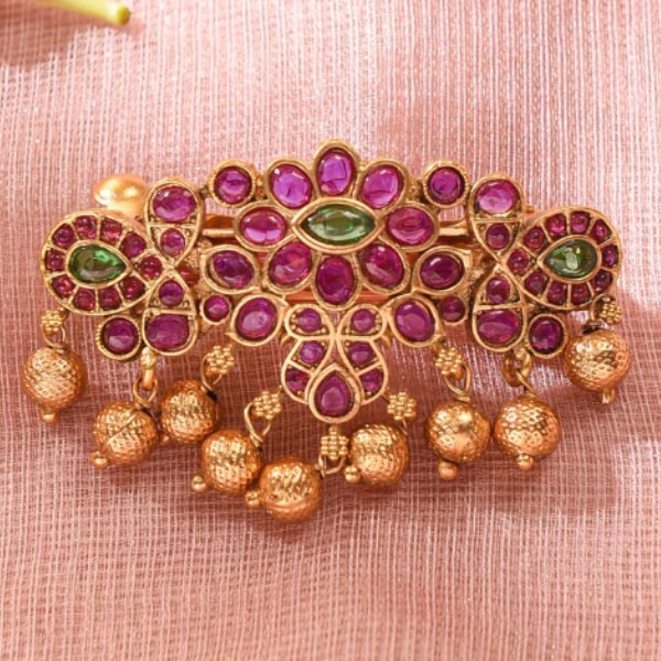 https://akm-img-a-in.tosshub.com/lingo/brt/images/photo_gallery/202605/jaypore_darshi_women_temple_brass_hair_clip_rs1290.png