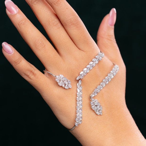 https://akm-img-a-in.tosshub.com/lingo/brt/images/photo_gallery/202605/joolry_crystal_vine_palm_cuff_rs4800.png