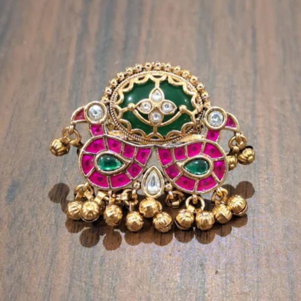 https://akm-img-a-in.tosshub.com/lingo/brt/images/photo_gallery/202606/ishhaara_classic_peacock_statement_ring_rs8900.png