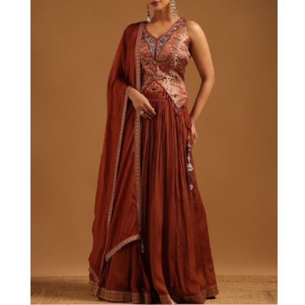 https://akm-img-a-in.tosshub.com/lingo/brt/images/photo_gallery/202606/soch_embroidered_semi-stitched_lehenga_blouse_with_dupatta_rs13998.png