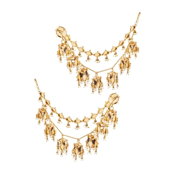 https://akm-img-a-in.tosshub.com/lingo/brt/images/photo_gallery/202607/amama_darpan_goonj_sahara_earrings_rs6500.png